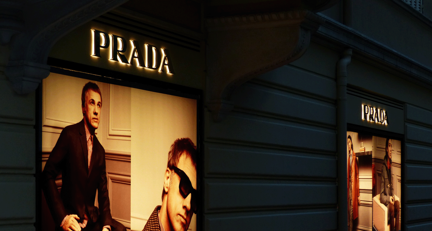 groupepublid-retail-vitrineetfacade_e377ec84-641b-4e15-94b1-b920bf3877d2.gif