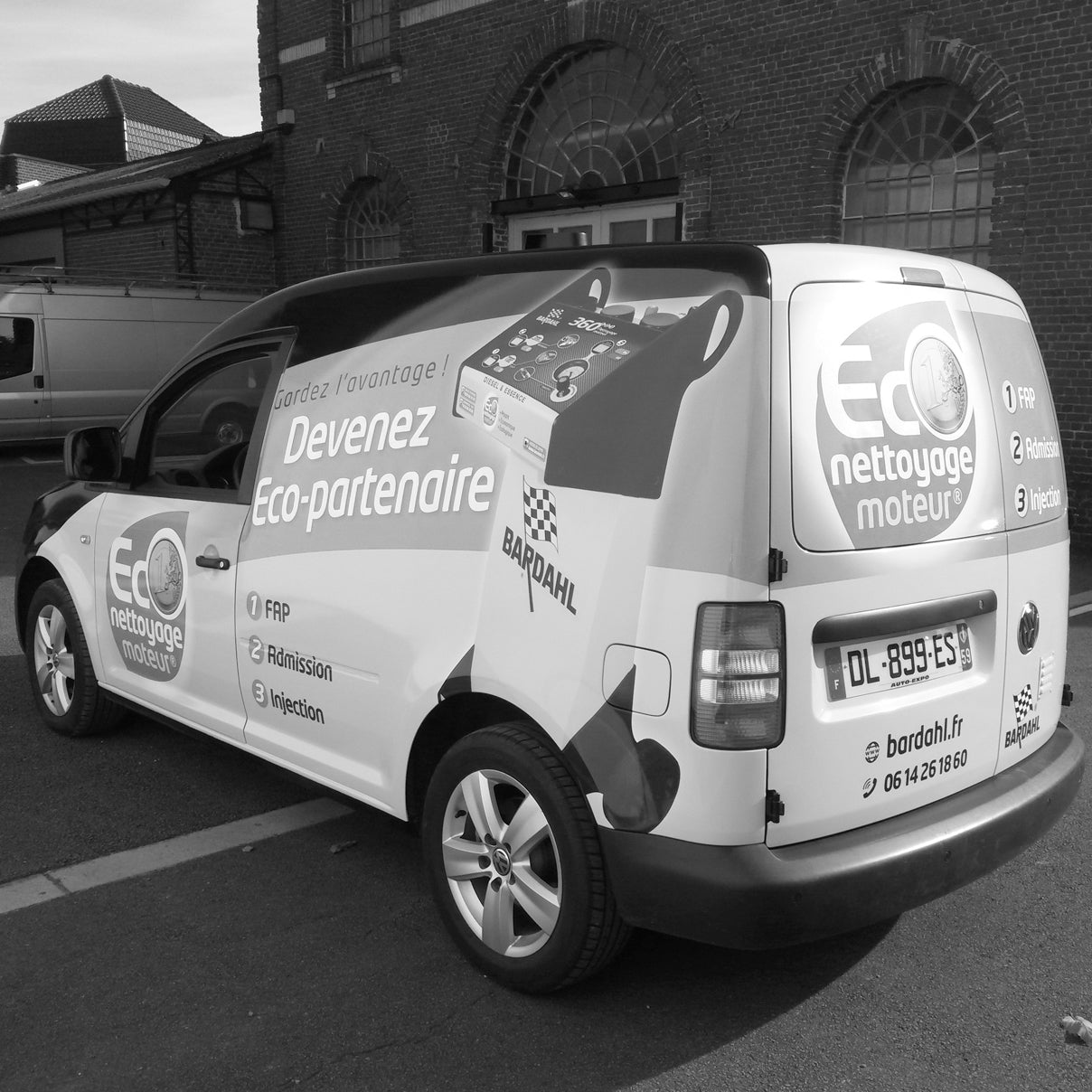 groupepublid-covering-flocage-vehicule-52