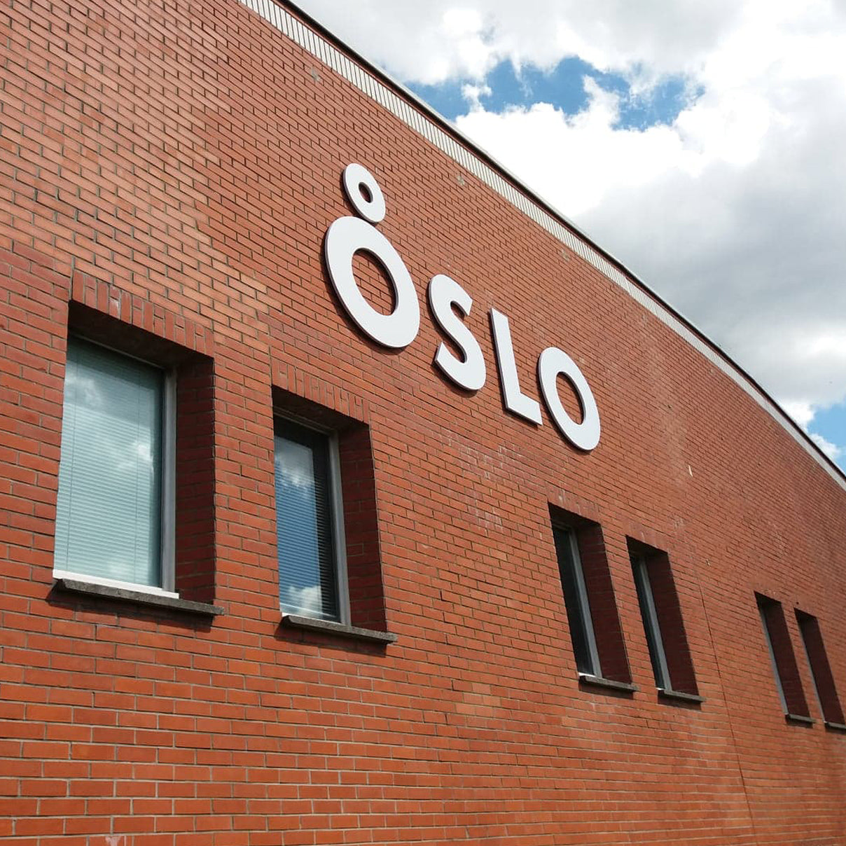 groupepublid-enseigne-oslo.jpg